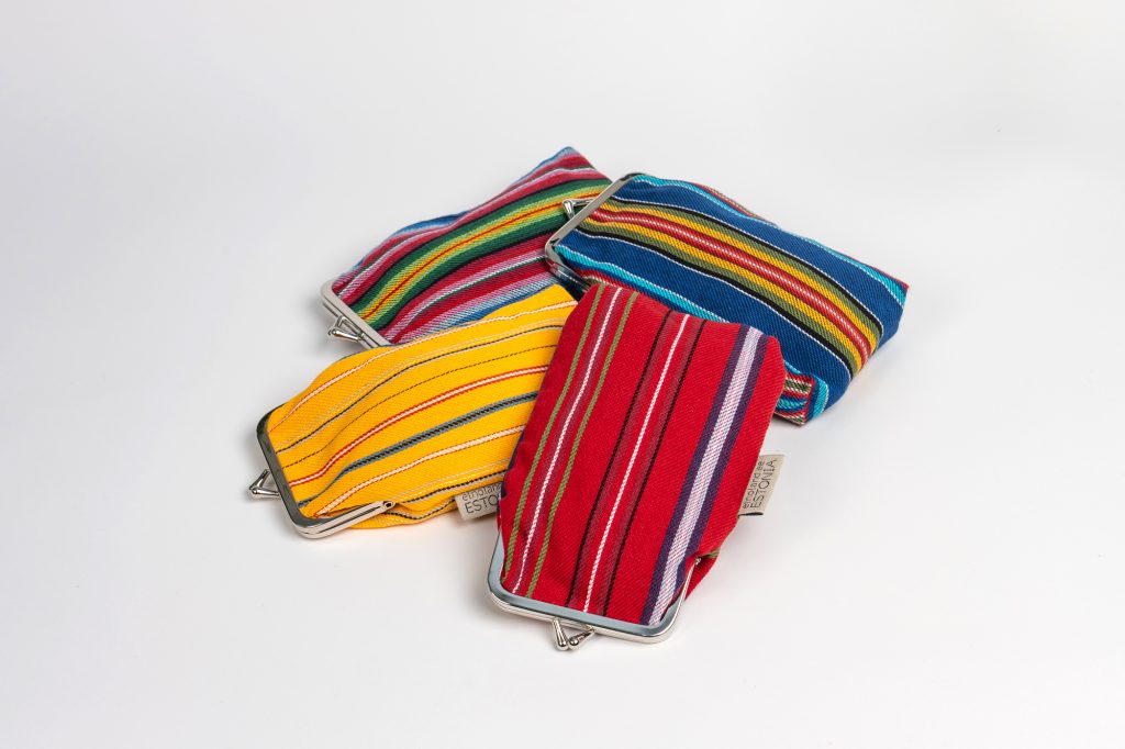 prillikotid klambriga